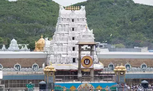 తిరుమల వెళ్లే భక్తులకు అలర్ట్.. రెండ్రోజులు వీఐపీ బ్రేక్ దర్శనాలు క్యాన్సిల్