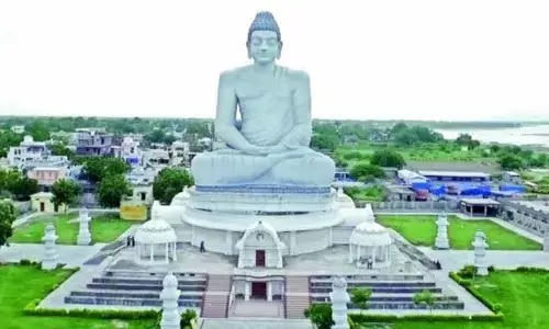 Breaking: అమరావతిలో అగ్నిప్రమాదం.. ఎగిసి పడుతున్న మంటలు