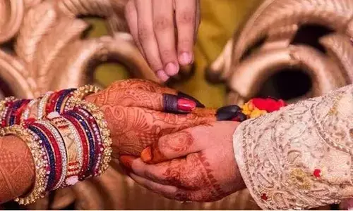 ఆర్భాటంగా మారుతున్న పెళ్లిళ్లు..