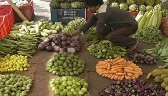 Retail Inflation: 3.21 శాతానికి పెరిగిన రిటైల్ ద్రవ్యోల్బణం Retail Inflation: 3.21 శాతానికి పెరిగిన రిటైల్ ద్రవ్యోల్బణం