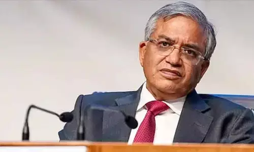 సీఈసీ జ్ఞానేశ్‌ కుమార్‌‌పై అభిశంసన.. ఉభయ సభల్లో విపక్ష ఎంపీల నోటీసులు
