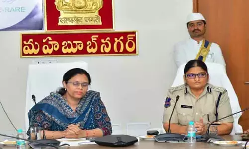 గృహ అవసరాల గ్యాస్ సిలిండర్లు వాణిజ్య అవసరాలకు వాడితే కఠిన చర్యలు : కలెక్టర్ ఖుష్బూ గుప్త