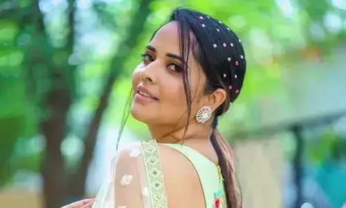 సోషల్ మీడియాలో అసభ్యకర పోస్టులు: నటి అనసూయ ఫిర్యాదుతో నిందితుడి అరెస్ట్