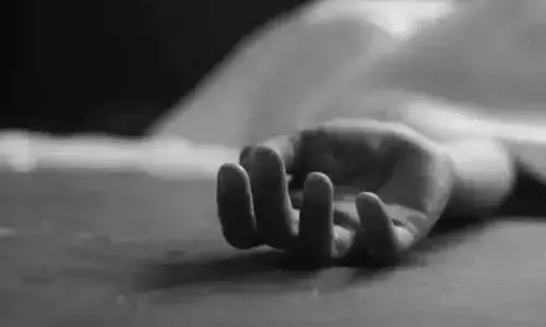 నగరంలో అమానవీయ ఘటన.. పిల్లల గొంతునులిమి తల్లి బలవన్మరణం