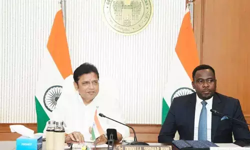 తెలంగాణ సచివాలయంలో టాంజానియా బృందం.. మంత్రి శ్రీధర్ బాబుతో భేటీ
