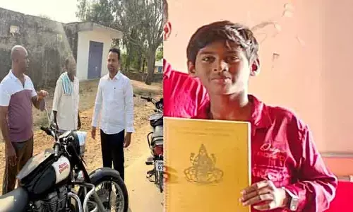 ప‌దో త‌ర‌గ‌తి ప‌రీక్ష రాయ‌కుండా వెళ్లిపోయిన విద్యార్థి