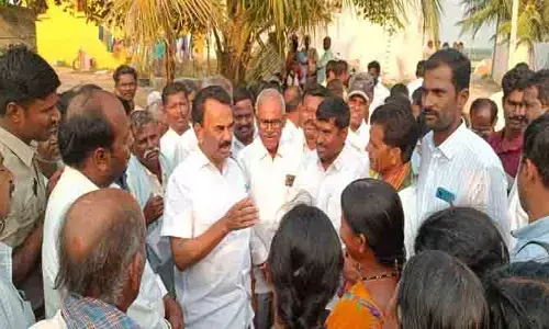 ఏడేళ్ల కిందట తెగి పోయిన బీమా కాలువ.. అధికారుల‌పై మంత్రి ఆగ్ర‌హం