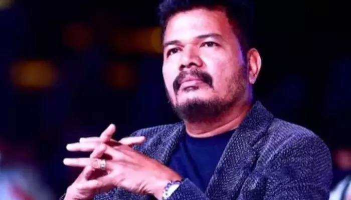 శంకర్కు కొత్త చిక్కు తెచ్చి పెట్టిన ఇండియన్ 3 శంకర్కు కొత్త చిక్కు తెచ్చి పెట్టిన ఇండియన్ 3