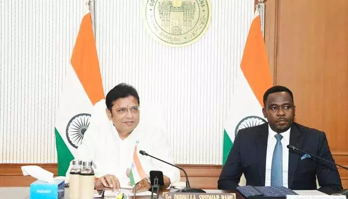 తెలంగాణ సచివాలయంలో టాంజానియా బృందం.. మంత్రి శ్రీధర్ బాబుతో భేటీ తెలంగాణ సచివాలయంలో టాంజానియా బృందం.. మంత్రి శ్రీధర్ బాబుతో భేటీ