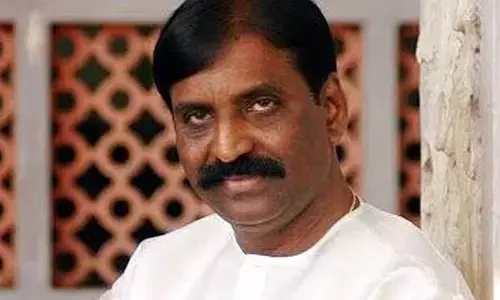 వైరిముత్తుకు జ్ఞానపీఠ్ అవార్డు.. సోషల్ మీడియాలో తీవ్ర విమర్శలు