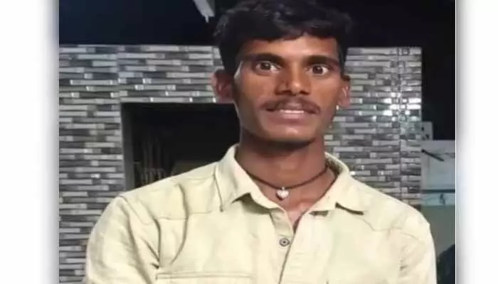 భార్య వివాహేతర సంబంధం.. భర్త ఆత్మహత్య భార్య వివాహేతర సంబంధం.. భర్త ఆత్మహత్య