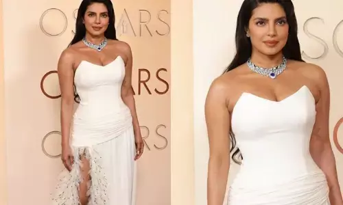 Priyanka Chopra: వైట్ కలర్ దుస్తుల్లో ఆస్కార్ వేడుకకు అందం తెచ్చిన బ్యూటీ