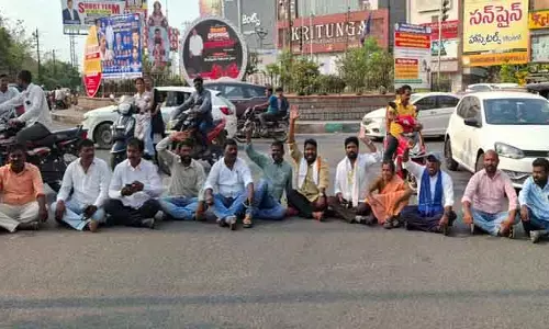 దళితుల జోలికొస్తే చూస్తూ ఊరుకోం