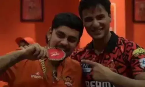 SRH కెప్టెన్సీ రేసు..ఈ ఇద్ద‌రి మ‌ధ్య పోటీ !