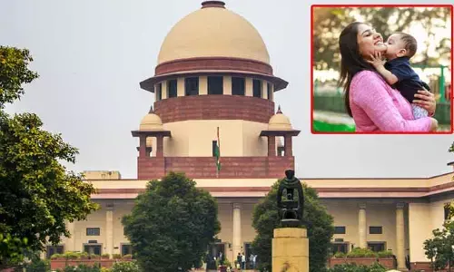 దత్తత తల్లులకు ప్రసూతి సెలవులపై సుప్రీంకోర్టు కీలక తీర్పు