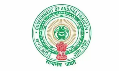 తమిళనాడు బోట్ల అక్రమ వేట.. ఏపీ ప్రభుత్వం సీరియస్