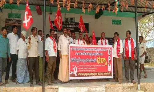 ఉపాధి హామీ చ‌ట్టాన్ని కొన‌సాగించాలి