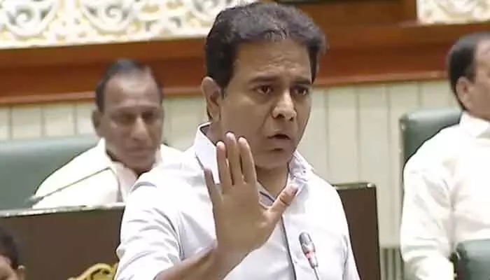 ఆ ఫైల్ FSL అగ్నిప్రమాదంలో కాలిపోయిందా.. అసెంబ్లీలో ప్రభుత్వంపై KTR సైటైర్లు ఆ ఫైల్ FSL అగ్నిప్రమాదంలో కాలిపోయిందా.. అసెంబ్లీలో ప్రభుత్వంపై KTR సైటైర్లు