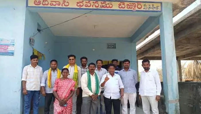 ఆత్రం సమ్మక్క కుటుంబానికి ప్రభుత్వం ఆదుకోవాలి ఆత్రం సమ్మక్క కుటుంబానికి ప్రభుత్వం ఆదుకోవాలి