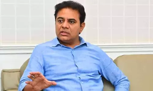 ప్రజలకు నిజాలు చెప్పాలి: కేటీఆర్
