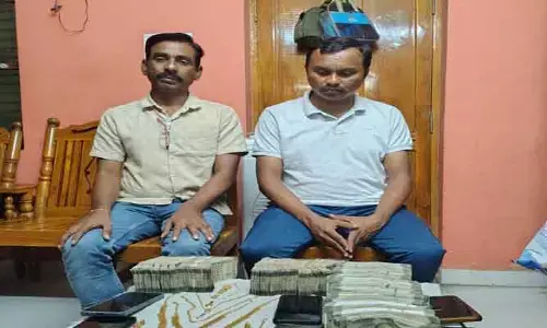 ఏసీబీ దాడిలో కరీంనగర్ అర్బన్ ఎక్సైజ్ సీఐ