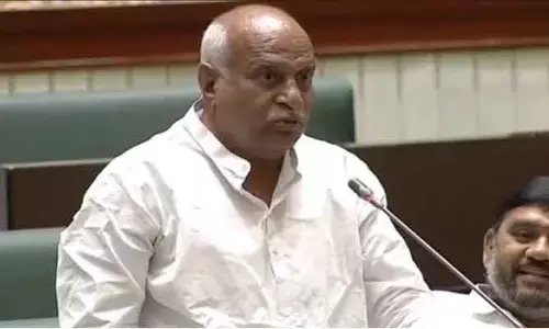 బాసర ట్రిపుల్ ఐటీ అక్రమాలపై విజిలెన్స్ విచారణ చేపట్టాలి