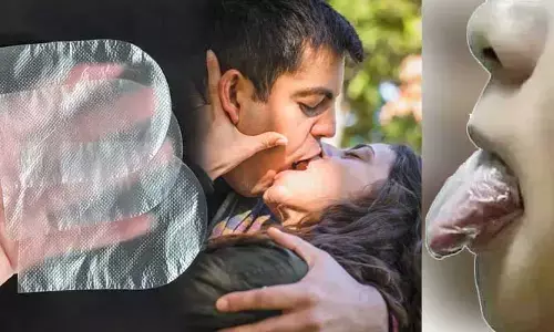 Tongue Condom: హైదరాబాద్‌లో భారీగా పెరిగిన ‘నాలుక కండోమ్స్’ సేల్స్