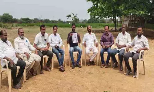 అసెంబ్లీలో ఎమ్మెల్యే మ‌ద‌న్ మోహ‌న్ వ్యాఖ్య‌లపై ఆ గ్రామ‌స్తులు ఆగ్ర‌హం
