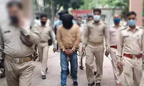 మదనపల్లె ఫైల్స్ దగ్ధం కేసు: పెద్దిరెడ్డి పీఏ, అనుచరుడికి రిమాండ్