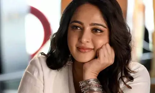 ఈ రకంగా టార్గెట్ చేయడం కరెక్ట్ కాదు.. అనుష్క టీమ్ సీరియస్