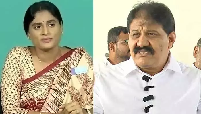 వైఎస్ షర్మిల మళ్లీ జగన్ దగ్గరికి రావడం ఖాయం: మాజీ MLA రాచమల్లు వైఎస్ షర్మిల మళ్లీ జగన్ దగ్గరికి రావడం ఖాయం: మాజీ MLA రాచమల్లు