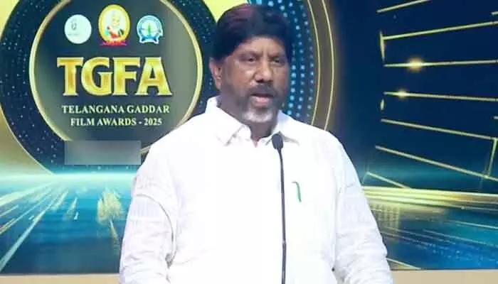 తెలుగు చిత్ర పరిశ్రమ హాలీవుడ్ స్థాయికి చేరింది: డిప్యూటీ సీఎం భట్టి విక్రమార్క తెలుగు చిత్ర పరిశ్రమ హాలీవుడ్ స్థాయికి చేరింది: డిప్యూటీ సీఎం భట్టి విక్రమార్క