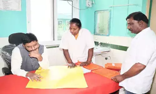 విధుల్లో నిర్లక్ష్యం వహిస్తే అధికారులపై వేటు తప్పదు :  కలెక్టర్ రిజ్వాన్ బాషా షేక్