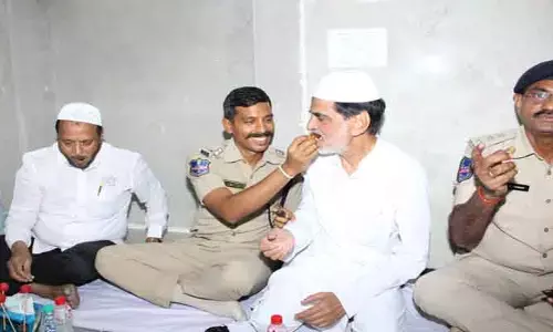 ముస్లిం సోదరులకు సీపీ రంజాన్ పండుగ శుభాకాంక్షలు