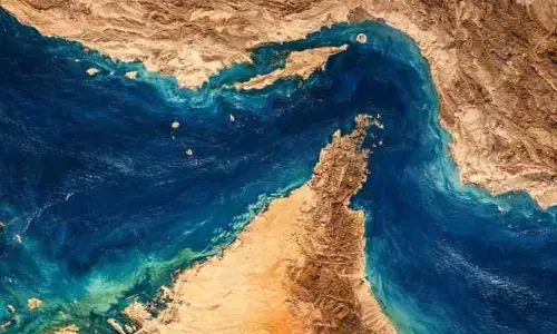 Strait of Hormuz Toll: రూ.18 కోట్లు చెల్లించి హార్ముజ్‌ను దాటిన నౌక!