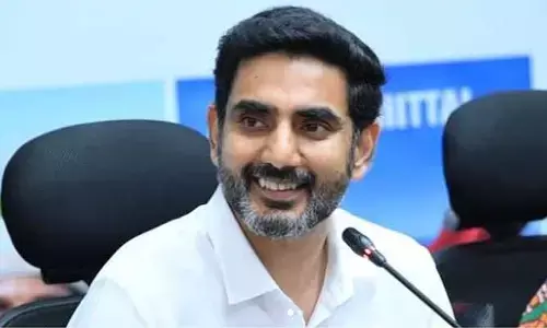 మాట నిలబెట్టుకున్న మంత్రి.. పేదింట్లో పండుగ వెలుగులు