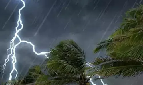 ఏపీకి పిడుగుల గండం: మూడు గంటల్లో భారీ వర్షం..!
