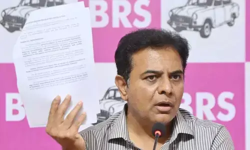 తెలంగాణ గురుకులాల్లో మరణ మృదంగం: కేటీఆర్