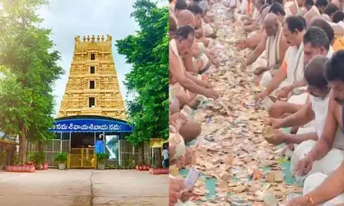 శ్రీశైలం ఆలయ హుండీకి రికార్డు ఆదాయం.. నెల రోజుల్లోనే రూ. 7.19 కోట్లు!
