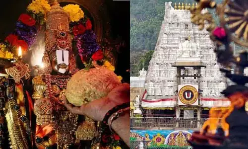 Tirumala: కిటకిటలాడుతున్న తిరుమల క్షేత్రం.. శ్రీవారి దర్శనానికి 18 గంటల సమయం