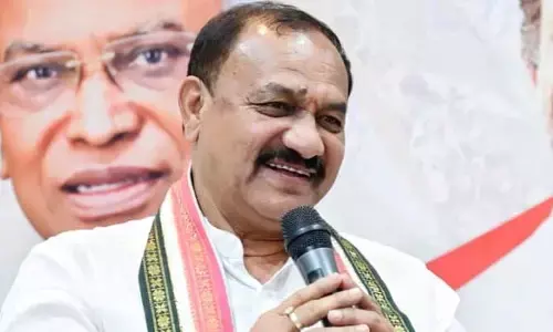 కవిత పార్టీపై టీపీసీసీ చీఫ్ మరోసారి సంచలన వ్యాఖ్యలు