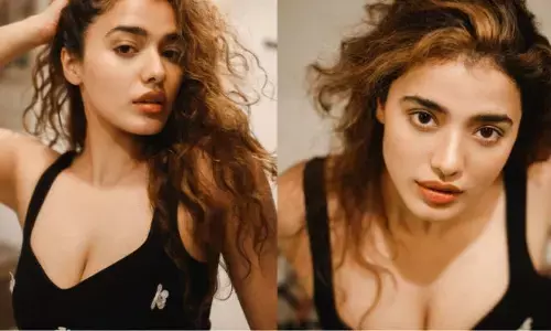 Ketika Sharma: హాట్ అండ్ బోల్డ్ లుక్‌తో అదరగొట్టిన అందాల భామ