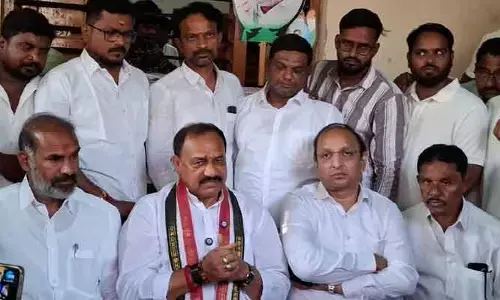 నాది పరిష్కారం లేని సమస్య.. నా నిర్ణయం రేపు ప్రకటిస్తా