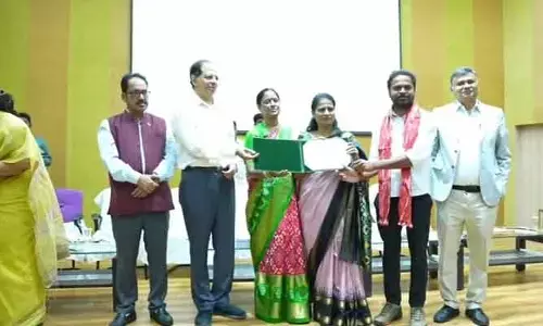 నల్లమలలో ఆదర్శంగా నిలిచిన యువకుడు సుమన్