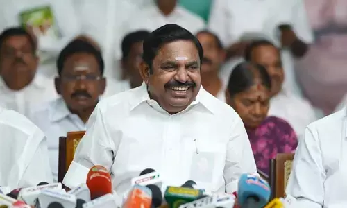 పురుషులకూ ఫ్రీ బస్‌.. ఉచితంగా ఫ్రిడ్జ్, స్టడీ లోన్ మాఫీ.. మరెన్నో : అన్నాడీఎంకే మేనిఫెస్టో విడుదల