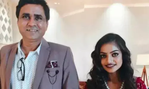 డైరెక్టర్ నాతో అసభ్యంగా ప్రవర్తించాడు: మోనాలిసా