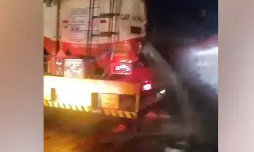 డీజిల్ ట్యాంకర్‌ను ఢీకొట్టిన మరో లారీ