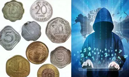 పాత నాణేల పేరుతో భారీ మోసం… మహిళ ఖాతా ఖాళీ !
