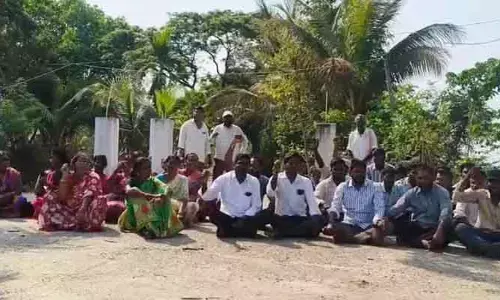 అట్రాసిటీ కేసు అక్రమం..!