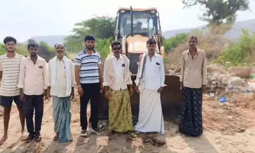 కాచ‌రాజుప‌ల్లి గ్రామాభివృద్ధికి కృషి : స‌ర్పంచ్ బాబు రామ్ నాయ‌క్
